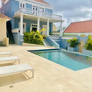 **** Hotel Atelier Skalo Boutique Curaçao
