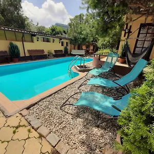 Casa Mica Bucarest