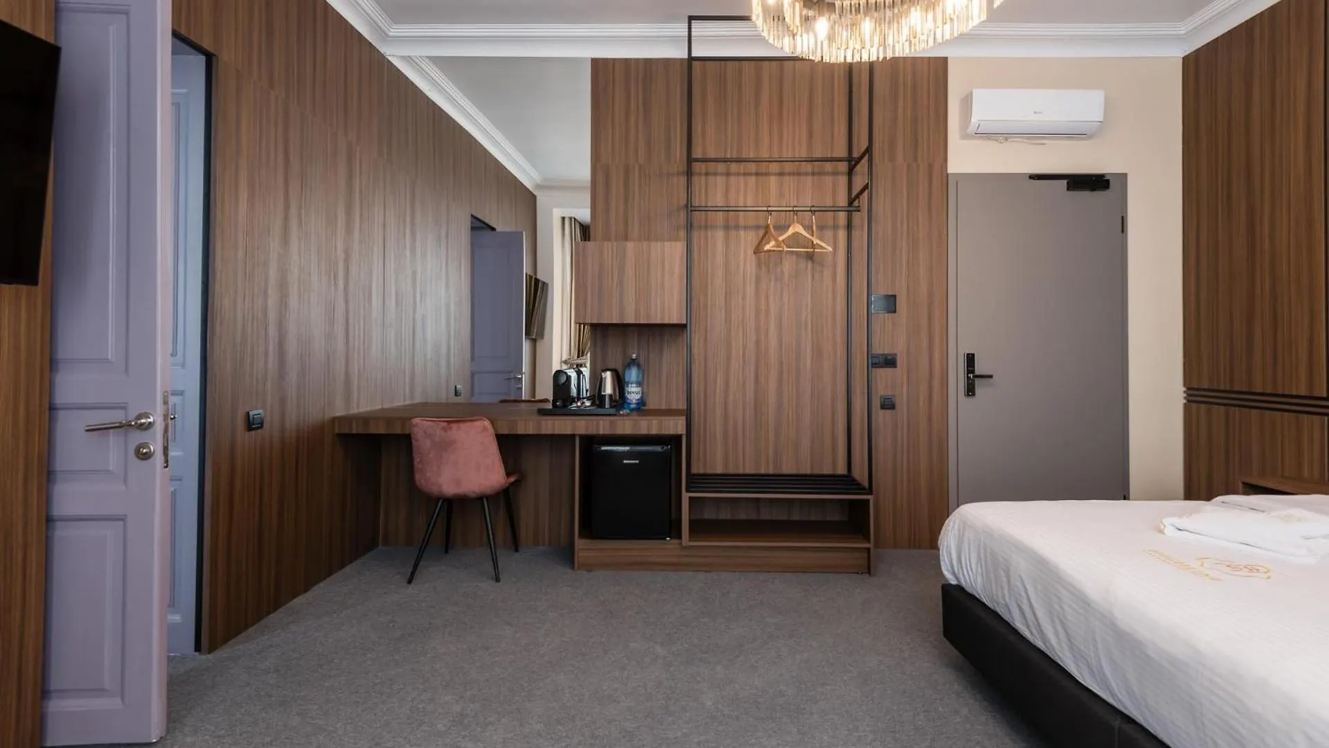 Highline Downtown Aparthotel Oldtown Unirii Square Bucarest